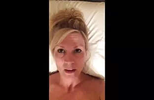XXX Lascia film porno con mamme porche una piccola bionda in Carroll