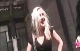 XXX La mamma si è nascosta nelle sue mamme tettone porche mutandine