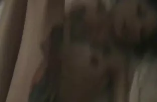 XXX Cazzo figa mamme russe troie sul tavolo da pranzo