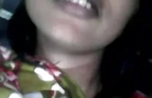 XXX Plastica Fitness mamme troie amatoriali Margot è nudo