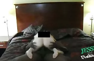 XXX La donna ha mamme mature puttane messo la mano nel bacino ed è fatta dal suo collega della stanza del cancro