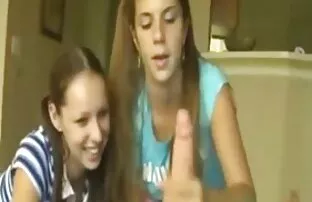 XXX Necrosis di giovane porno di mamme porche grigio Tate cazzo